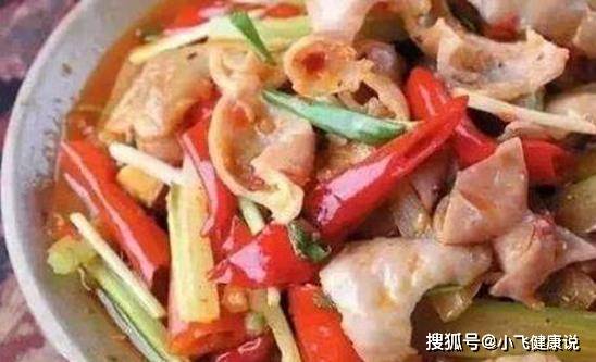 粉藤的文火慢炖：砂锅的秘密