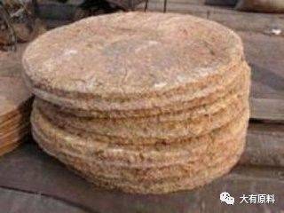 小麦次粉猪饲料配方中，小麦次粉的饲料比例是多少？