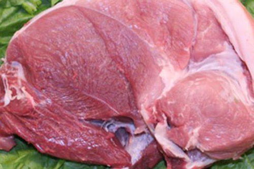 长期食用饲料猪肉对身体有害吗？饲料猪肉对人体健康有危害吗？