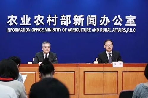 农业农村部办公厅发布的农药禁用助剂名单中，苯甲酸酯类助剂限量标准是多少？