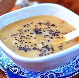 揭秘桂林特色油茶：那圆润脆响的神秘口感是什么？