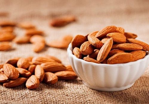 种杏仁就像养孩子， 狠心是关键