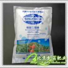 紫蓝杜鹃叶面喷施：推荐使用复合肥或磷酸二氢钾