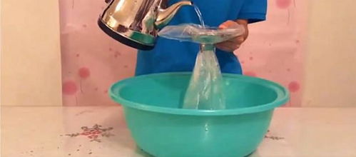 家里下水道有刺鼻农药味怎么办？如何去除这种异味？