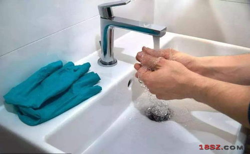 手套是关键， 保护自己Zui重要