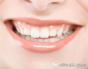 正确刷牙方法：通过图解展示基础刷牙步骤