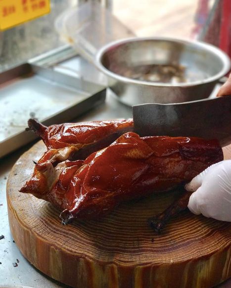 揭秘正宗茶油鸭：如何在家烹饪出地道美味？