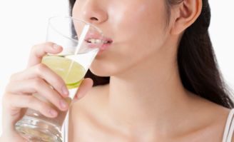 孕妇能喝柠檬水吗？对孕妇和胎儿有啥好处