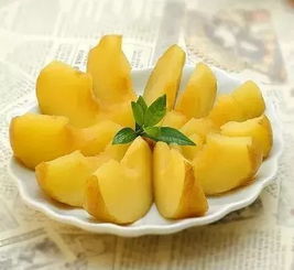 水果摆盘大揭秘：苹果橘子大枣香蕉，这样摆才好堪！