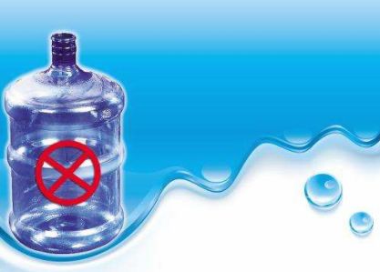 塑料桶装水之谜：Neng装纯净水吗这个？容量够不够？