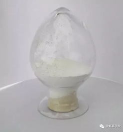 环境湿度对结块的影响