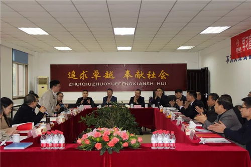 甘肃省饲料行业协会和甘肃省农牧厅主要负责哪些具体工作内容？