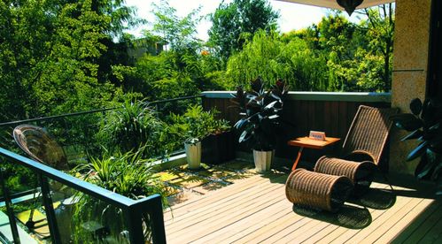 南方用户重点：考虑耐湿热和抗台风品种