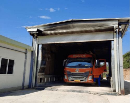 水泥地面养猪，创新养殖模式