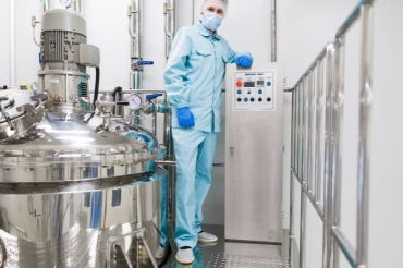 益生菌饲料的潜在风险和局限性有哪些，如何确保其安全性和有效性？