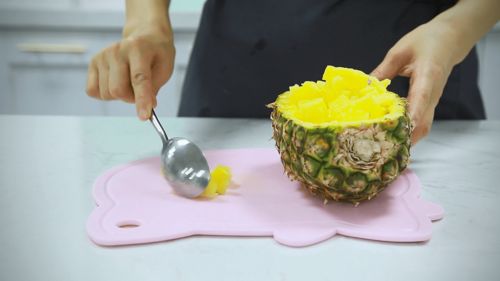 凤梨百合养护攻略：简单易学，关键要点全掌握