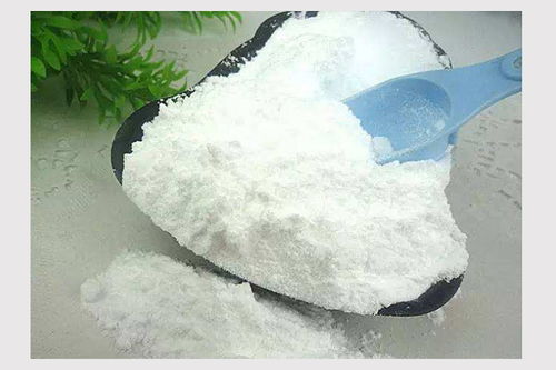 猪饲料中添加小苏打对猪的生长发育和消化吸收有什么具体影响？
