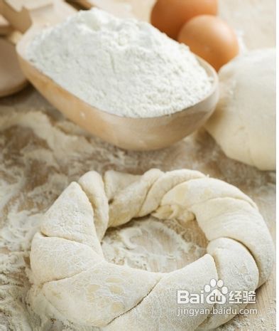 面粉品质鉴定：面粉的色泽、质地、口感等特性