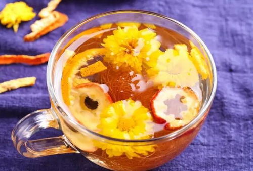 夏日菊花茶做法，如何轻松自制一杯清甜菊花茶呢