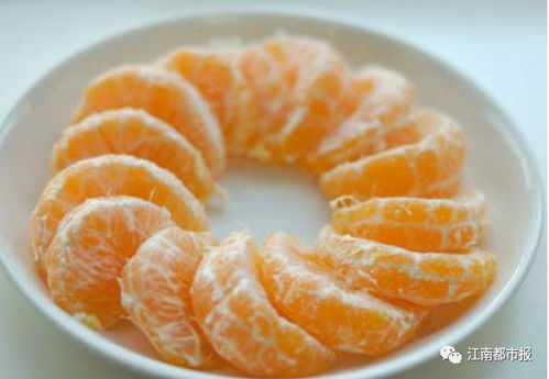 橘子叶具有独特的香气，可用于烹饪、药用和制作香薰