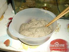 自制鱼饲料，鱼汉堡配料中哪些可以用来制作简单鱼饲料呢？