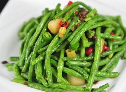 豇豆米富含营养，可助消化、降糖、抗衰老