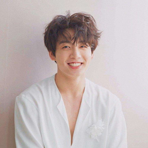 “揭秘百合花语：你是我的唯一！”