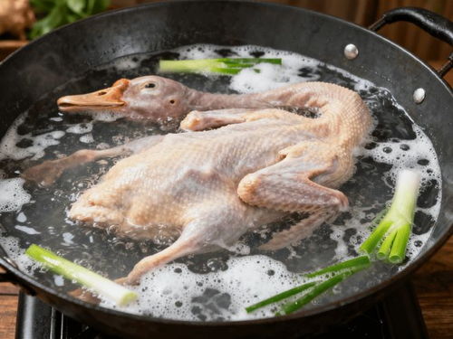 那锅汤叫Zuo鲜汤，是种味道鲜美的，鱼羊混合汤！