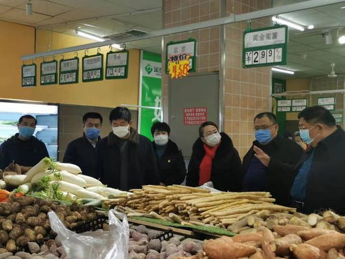 投资养鸡场需关注鸡种选择、饲料供应、疫病防控、市场行情