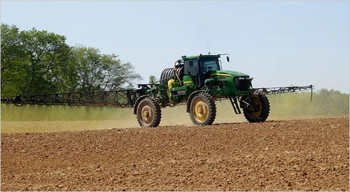 喷了草甘膦，草去哪了