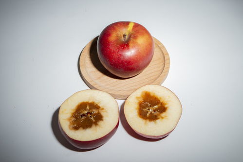 苹果周边发黄，是氧化还是变质