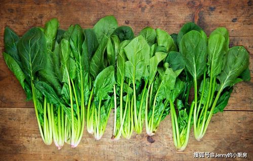 三、 菠菜：营养丰富，口感爽脆