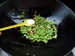 毛豆栽培：一种以豆科植物为原料