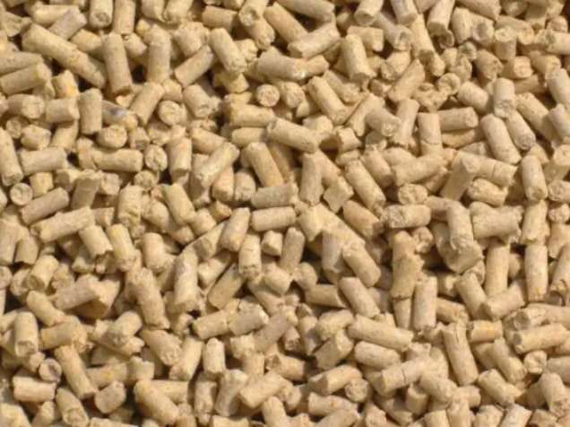 浓缩饲料发酵型发酵饲料混合浓缩料喂猪对猪的生长发育有什么影响？