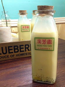 香蕉加牛奶，一种简单易做的健康饮品