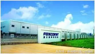 请问饲料机械业中，哪个品牌的饲料机械在十大排行榜上名列前茅？