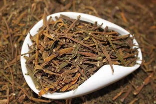 揭秘信阳野生山茶油：茶树寄生下的珍稀之选，价格揭晓！