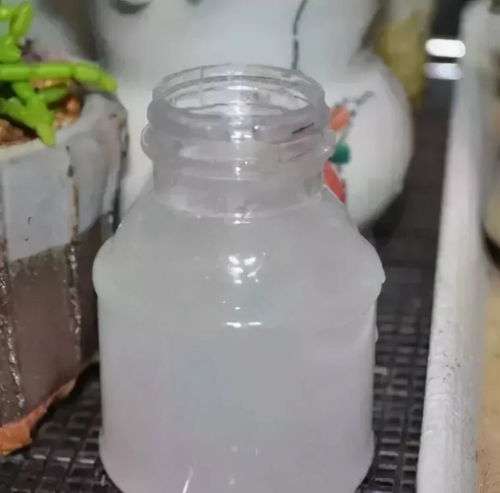 50多菌灵兑水比例在多肉植物上使用时多少水能兑多少菌灵？