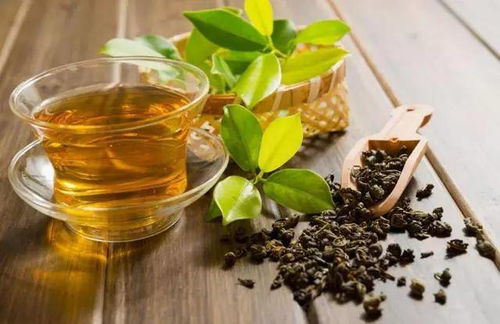 热水浸泡法：热水泡茶， 农药残留去无踪