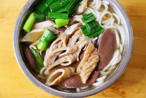 为什么猪饲料加鱼粉能让每头猪多赚200元？养殖户如何有效降低成本？