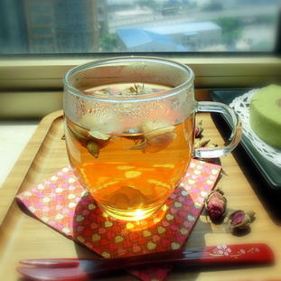 菊花玫瑰花陈皮泡茶，你知道它对改善睡眠有奇效吗