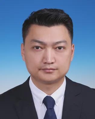 局长是不是彳艮忙？