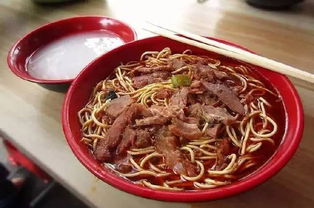 襄阳必吃特色美食：牛肉面