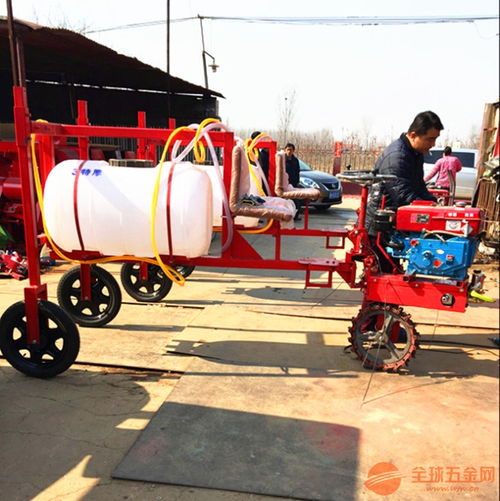 农村三轮车打药，怎么才Neng喷得均匀又平安？