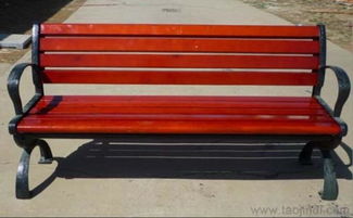 木材密度：坚实如石