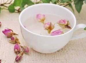 茶叶水：花儿的营养补给站