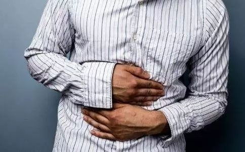 如何快速有效帮助黄牛胀气排气，缓解牛腹胀症状？