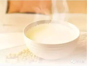 豆浆喝多或长期饮用可能影响钙质吸收