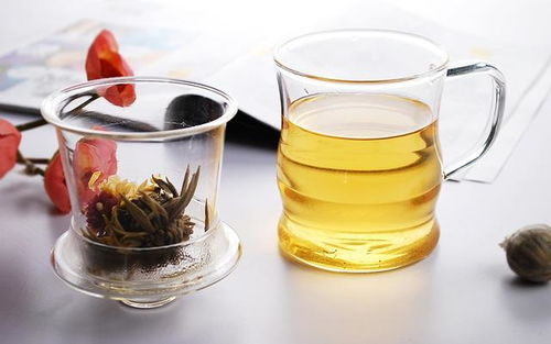 多头康乃馨泡茶，香气四溢
