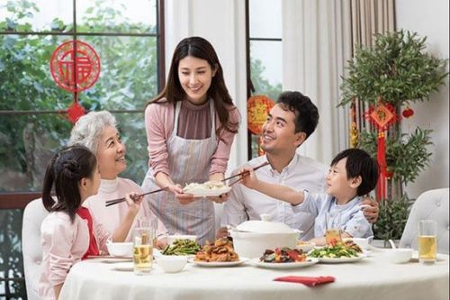 向老人致敬的花语，寓意着对长辈的尊敬与感恩之情